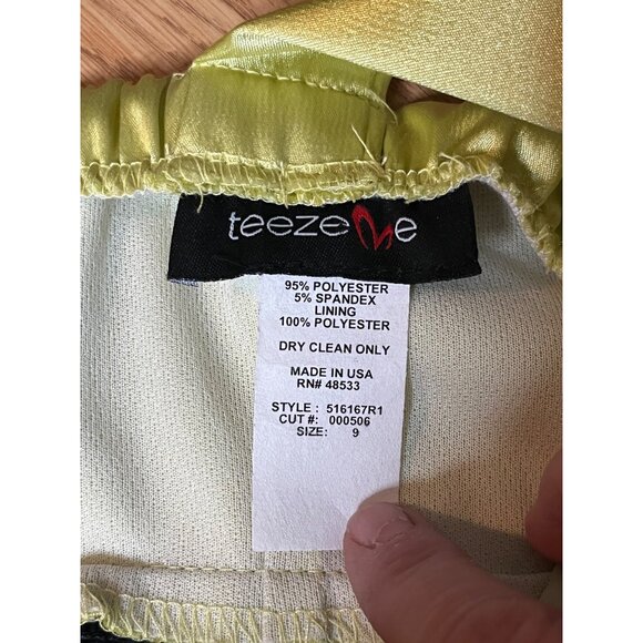 Tease Me Womens One-Shoulder Green Black Satin Dress With Beaded Waist Size 9 - Picture 4 of 6